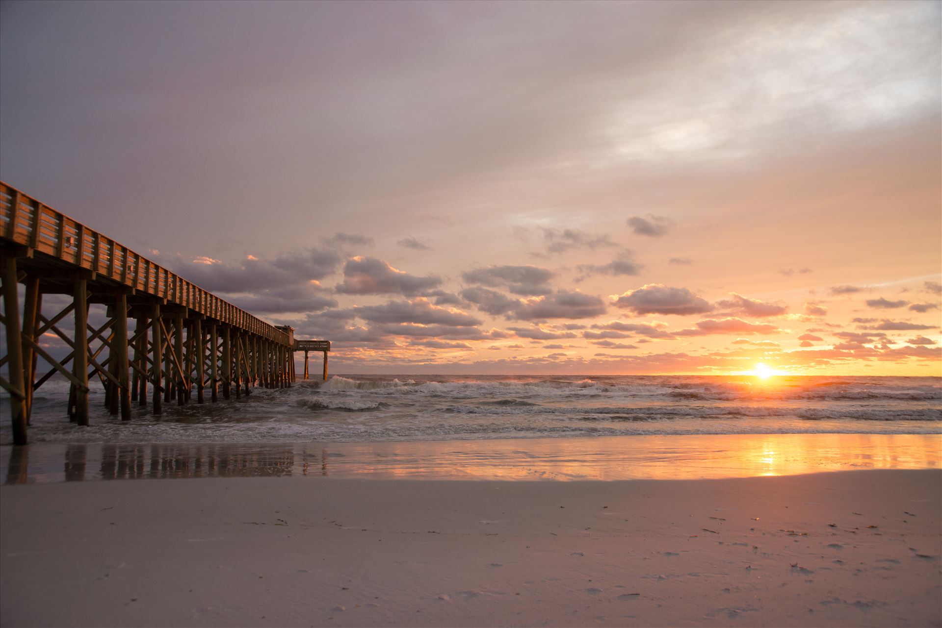 DSC_6788-78.jpg - St. Andrew's State Park in Panama City Beach Florida has the most beautiful sunsets for your photography session, whether you want family photos, maternity photos, children or weddings...this is the place to be!  by Holly Naughton Photography