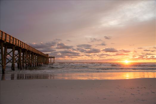 St. Andrew's State Park in Panama City Beach Florida has the most beautiful sunsets for your photography session, whether you want family photos, maternity photos, children or weddings...this is the place to be! 